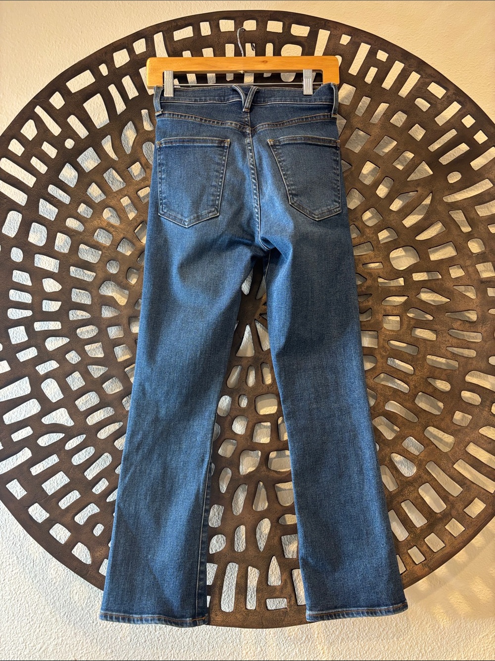 π Veronica Beard Carly Kick Flare Jeans Womenβs 26 Dark Wash Staight Legπ - Picture 2 of 12